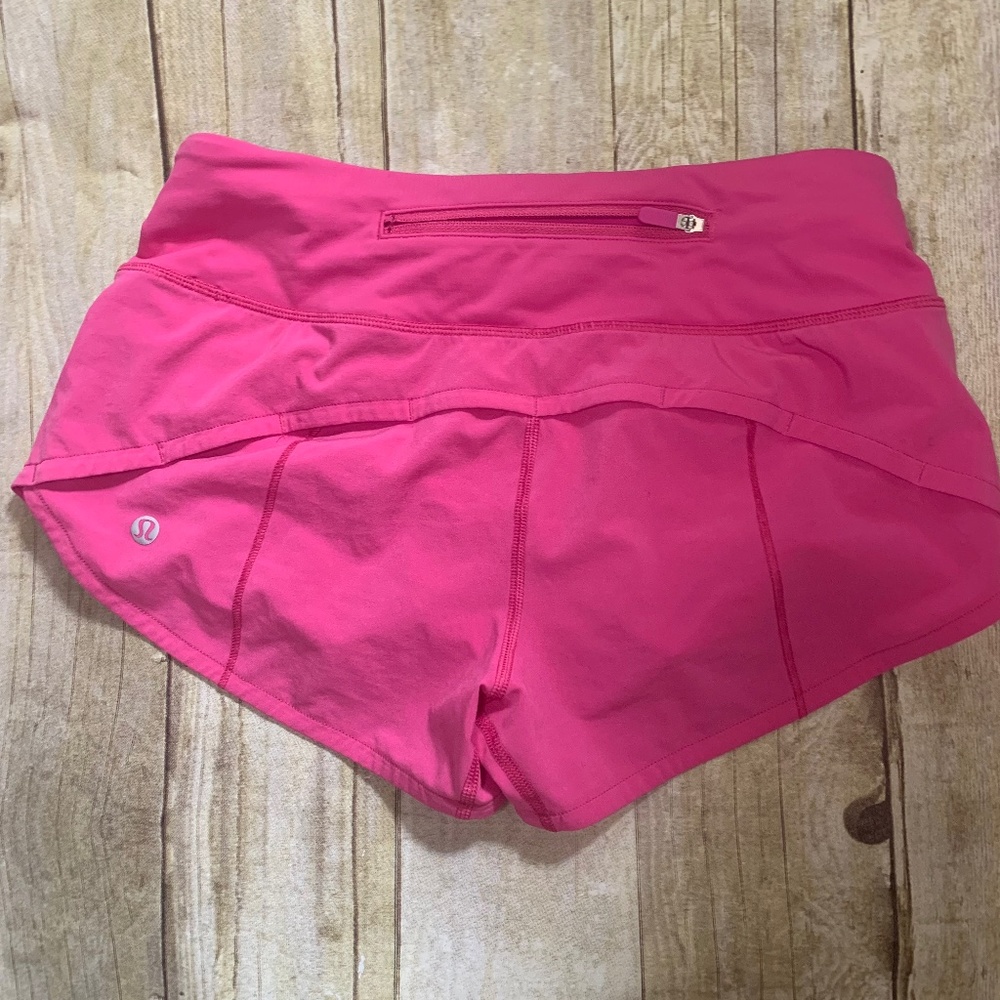 Sonic pink Lululemon 2.5 inch speed ups size 0